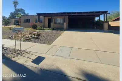 635 N Banff Avenue, Tucson, AZ 85748 - Photo 1