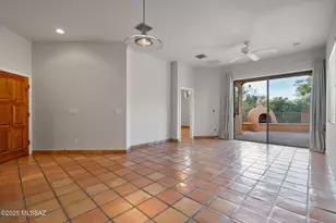 5097 N Pinnacle Cove Dr, Tucson, AZ 85749 - Photo 5