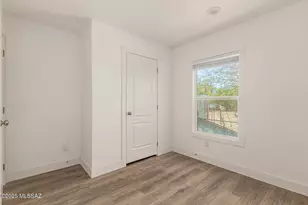 9415 S Vicki Dr, Tucson, AZ 85736 - Photo 17