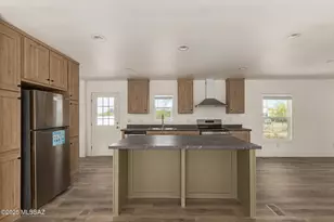 9415 S Vicki Dr, Tucson, AZ 85736 - Photo 3