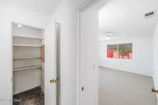 488 N Silverbell Rd, Tucson, AZ 85745 - Photo 17