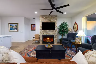 7809 W Buckeye Path, Marana, AZ 85658 - Photo 5