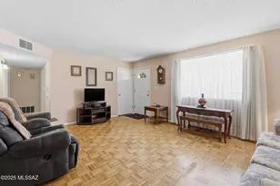 154 E Verde Vista, Green Valley, AZ 85614 - Photo 3