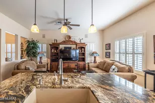 13640 N Gold Cholla Pl, Marana, AZ 85658 - Photo 15