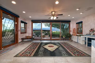 925 N Rancho Del Jefe Loop, Tucson, AZ 85748 - Photo 1