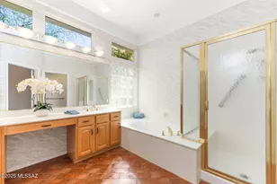 14686 N Lost Arrow Dr, Oro Valley, AZ 85755 - Photo 29