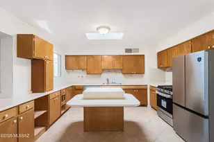 833 Langan Ave, Sierra Vista, AZ 85635 - Photo 11