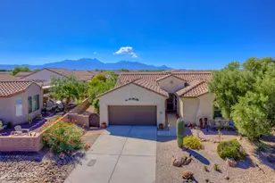 2210 E Eager Dr, Green Valley, AZ 85614 - Photo 3