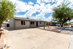 1010 E Gifford Dr, Tucson, AZ 85719 - Photo 3