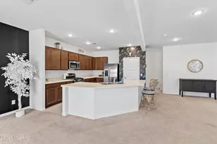 22082 E Thunderhead Dr, Red Rock, AZ 85145 - Photo 9