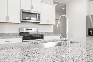 9799 N Summerstone Ave, Tucson, AZ 85743 - Photo 15