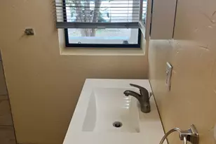 345 E Teton Rd, Tucson, AZ 85756 - Photo 9