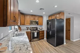 5658 E Linden St, Tucson, AZ 85712 - Photo 9