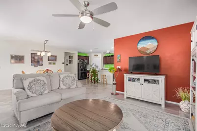 9472 Desert Fauna Loop, Tucson, AZ 85747 - Photo 11