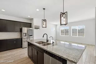 675 N Nestled Hummingbird Ln, Sahuarita, AZ 85629 - Photo 7