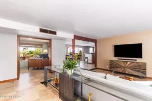 3872 E Marble Peak Pl, Tucson, AZ 85718 - Photo 9