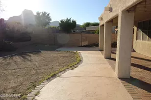 8222 N Sombrero Point Dr, Tucson, AZ 85743 - Photo 27