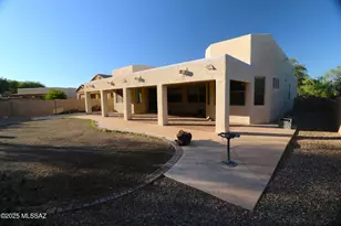 8222 N Sombrero Point Dr, Tucson, AZ 85743 - Photo 29