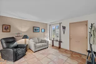 136 W Camino Alameda, Green Valley, AZ 85614 - Photo 3