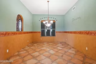 10374 N Wild Creek Dr, Oro Valley, AZ 85742 - Photo 17