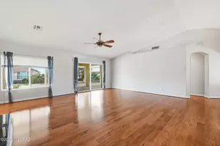 537 N Keyes Rd, Green Valley, AZ 85614 - Photo 21