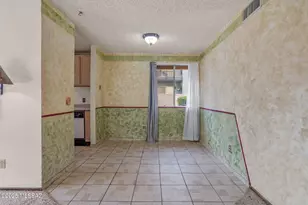 814 S Langley Ave, Tucson, AZ 85710 - Photo 13