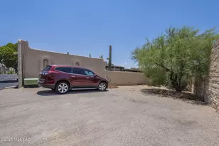 3032 S Sierra Villas Dr, Tucson, AZ 85713 - Photo 19