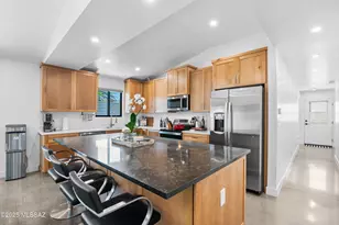 1811 E 10th St, Tucson, AZ 85719 - Photo 9