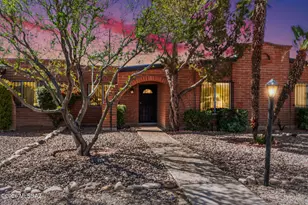 4386 E Fort Lowell Rd, Tucson, AZ 85712 - Photo 1