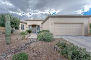 899 W Calle Artistica, Green Valley, AZ 85614 - Photo 3