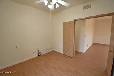 3705 W Ironwood Hills Drive, Tucson, AZ 85745 - Photo 31