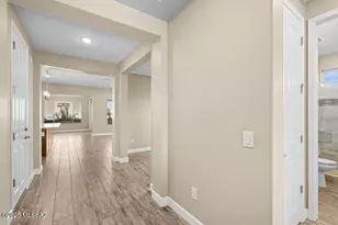 61386 E Flint Dr, Oracle, AZ 85623 - Photo 5