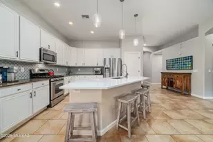 3017 W Desert Glory Dr, Tucson, AZ 85745 - Photo 11