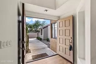 6137 N Black Bear Loop, Tucson, AZ 85750 - Photo 17