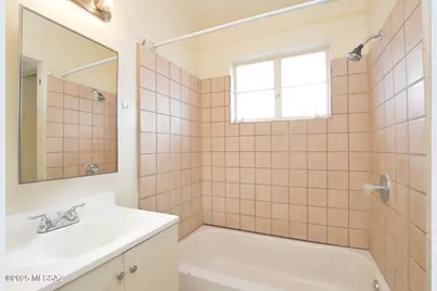 39 W 30th Street #B, Tucson, AZ 85713 - Photo 9