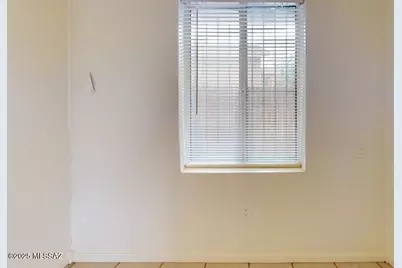 39 W 30th Street #B, Tucson, AZ 85713 - Photo 11