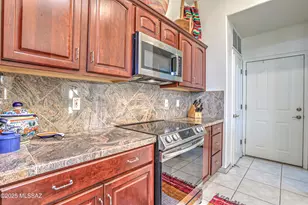 10269 N Calle Del Carnero, Oro Valley, AZ 85737 - Photo 19