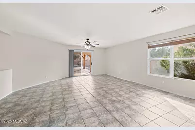 10440 E Bridgeport Street, Tucson, AZ 85747 - Photo 11