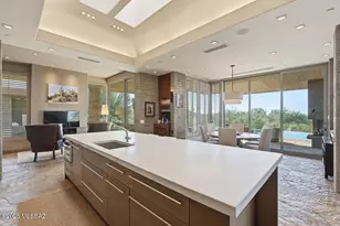 14345 N Sunset Gallery Dr, Marana, AZ 85658 - Photo 17