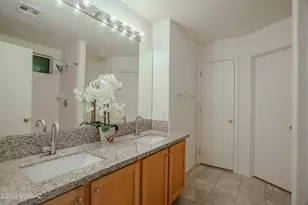 7871 W Sacramento Hill Dr, Tucson, AZ 85743 - Photo 29