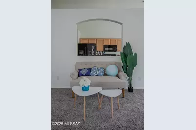 7871 W Sacramento Hill Drive, Tucson, AZ 85743 - Photo 5