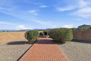 609 S Charles L Mckay Pl, Vail, AZ 85641 - Photo 17