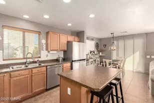 21615 E Homestead Dr, Red Rock, AZ 85145 - Photo 13