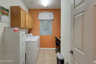 512 W Bazille Way, Green Valley, AZ 85614 - Photo 19