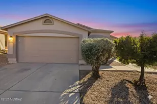 10008 E Arizona Sunset Dr, Tucson, AZ 85747 - Photo 1