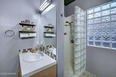 7530 E Placita Ventana Hayes, Tucson, AZ 85750 - Photo 23