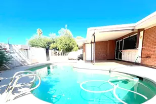 8601 E Mabel Pl, Tucson, AZ 85715 - Photo 13