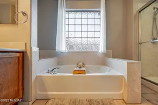 7631 S Laurel Willow Dr, Tucson, AZ 85747 - Photo 19