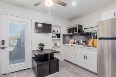 2238 E Grant Road #2, Tucson, AZ 85719 - Photo 7