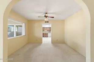 7473 N Desert Tree Dr, Tucson, AZ 85704 - Photo 17